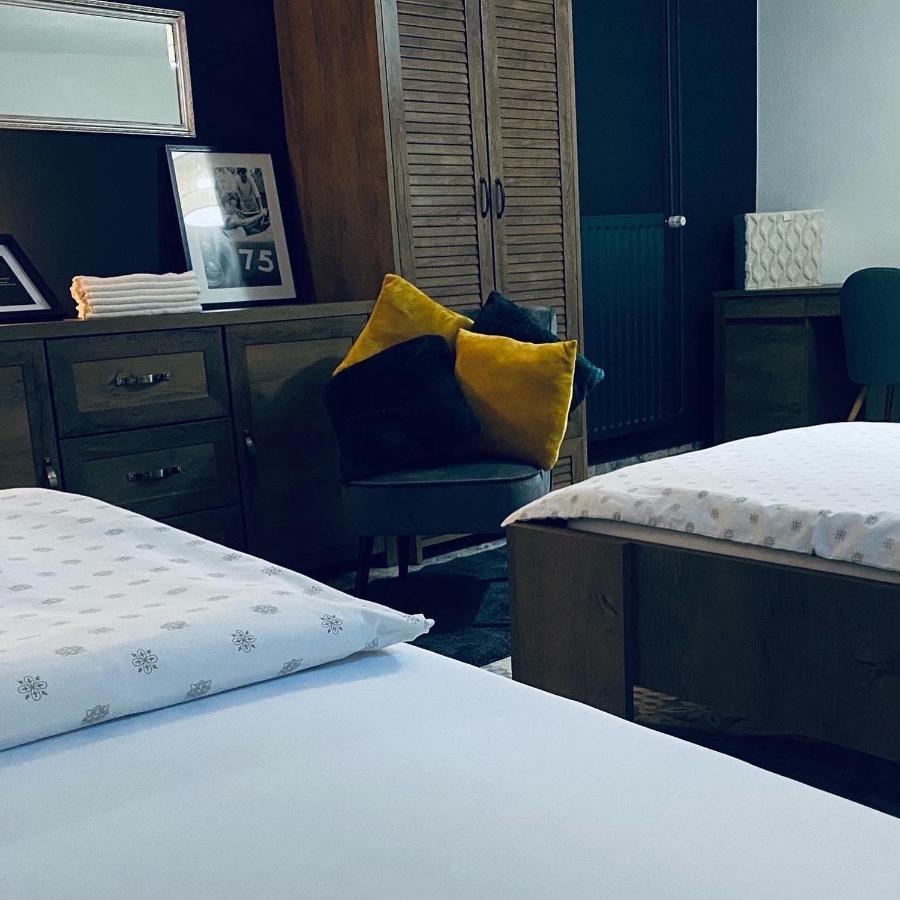 Rooms & Apartment Zala Airport Shuttle Option Cerklje na Gorenjskem Luaran gambar